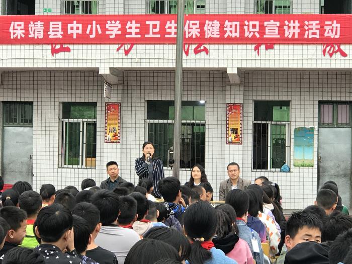 石主席讲话.jpg