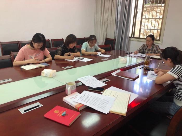 5.28学史崇德01.jpg