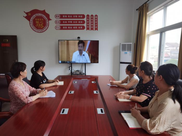 市表彰大会3.jpg