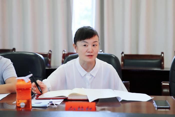 向艳红主任.jpg