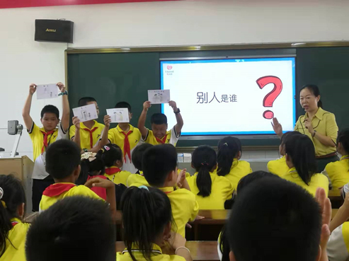 ef99e805c266f422f5f563e1756334f_副本.jpg