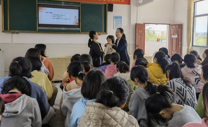 石市中学3.png