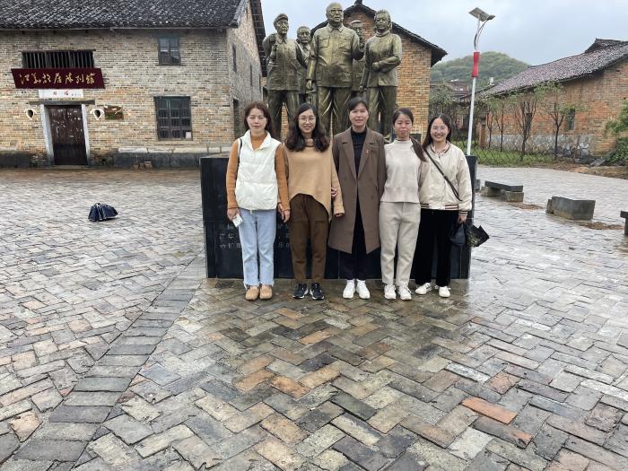 微信图片_2021110209422814.jpg