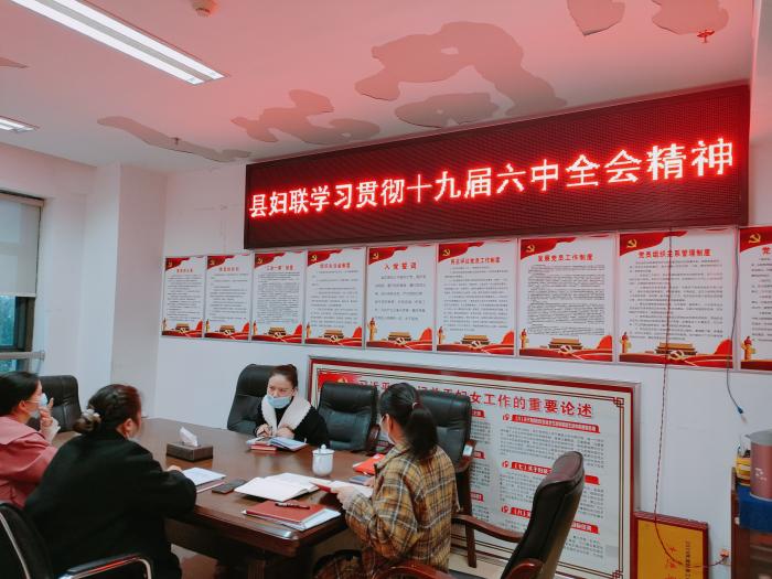7703f00cfc1cb1fc83eae55996a693a.jpg
